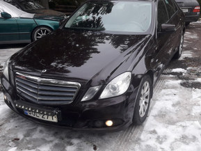 Mercedes-Benz E