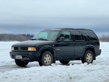 Oldsmobile Bravada