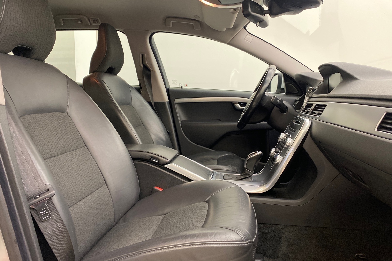 Volvo V70 D4 AWD Momentum aut 2014, bild 7/10