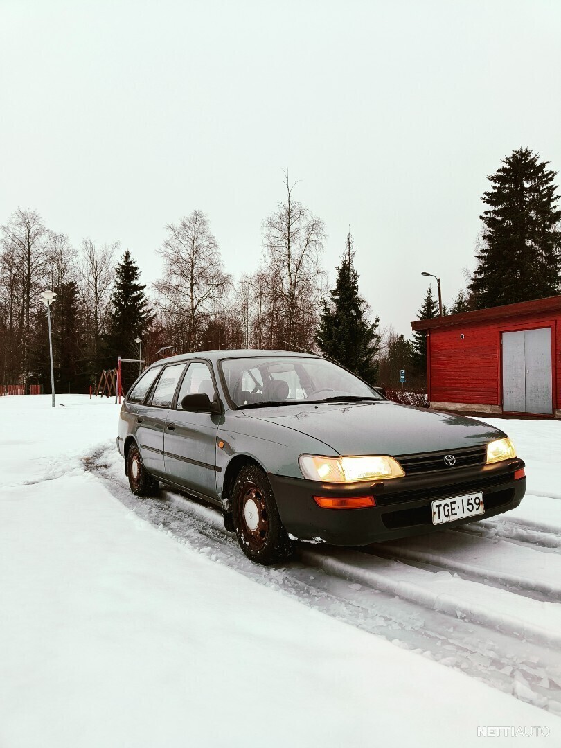 Toyota Corolla 1.3 XLi Wagon 5d Farmari 1994 - Vaihtoauto - Nettiauto