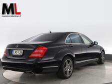 Mercedes-Benz S