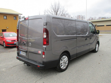 Nissan NV300
