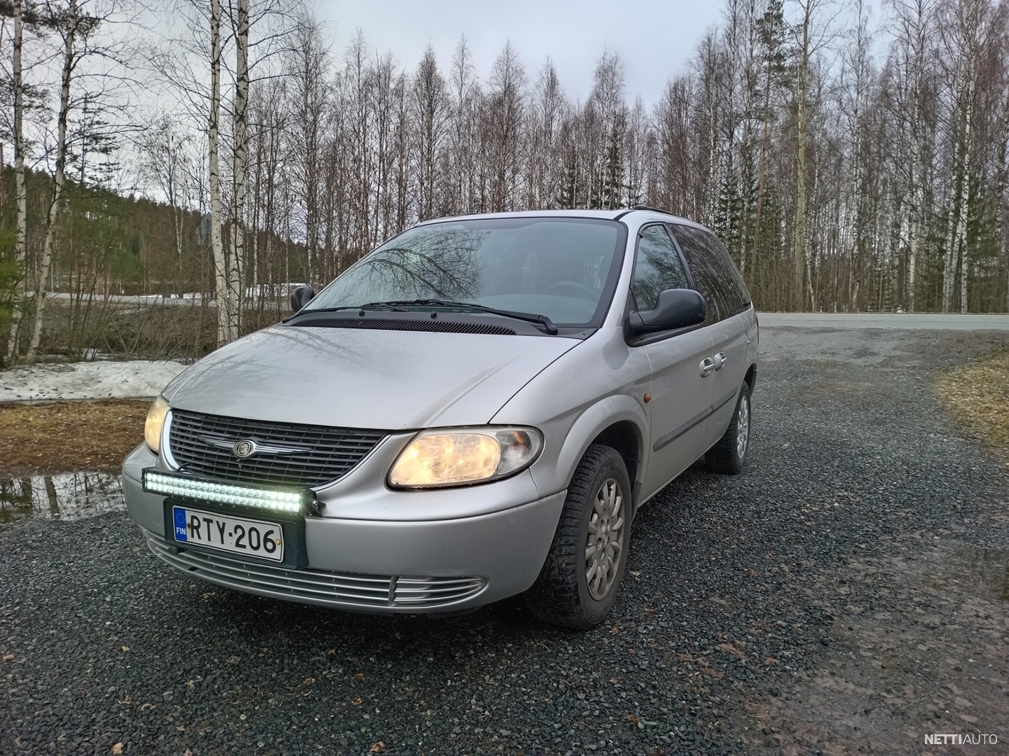 Chrysler Voyager 3.3 V6 LX 5d A Tila-auto 2004 - Vaihtoauto - Nettiauto