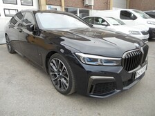 BMW 745