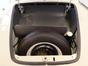 Volkswagen Karmann-Ghia