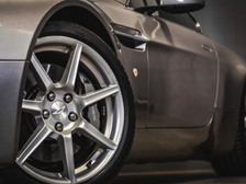 Aston Martin Vantage