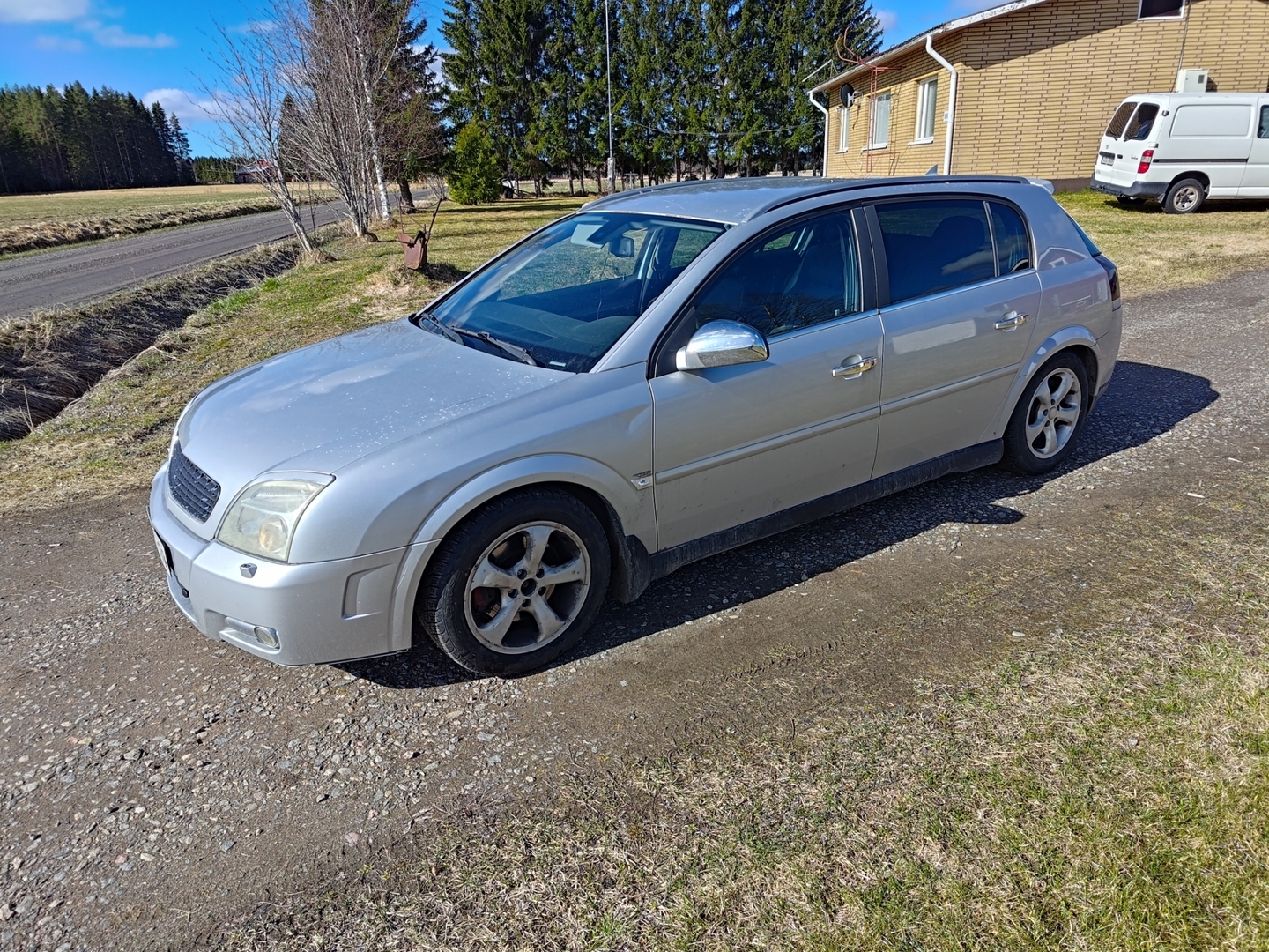 Opel Signum 2.0 Turbo 5d Comfort 2003, kuva 2/6