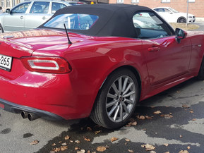 Fiat 124 Spider