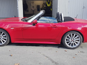 Fiat 124 Spider