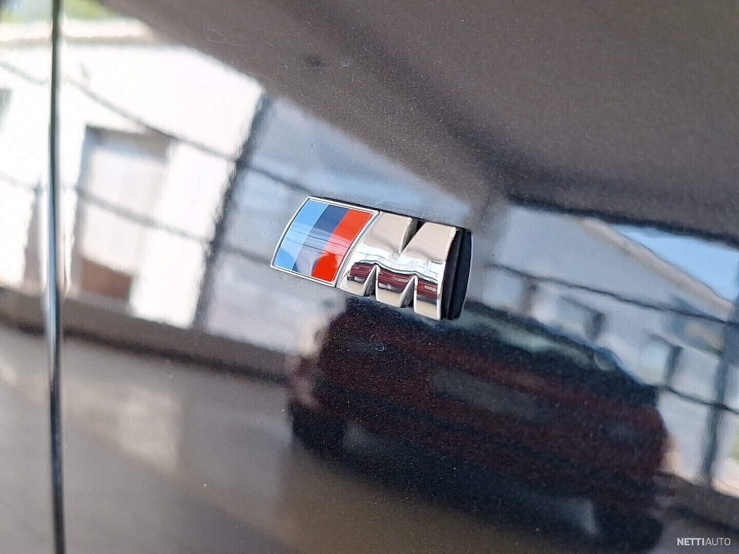 28 / 28