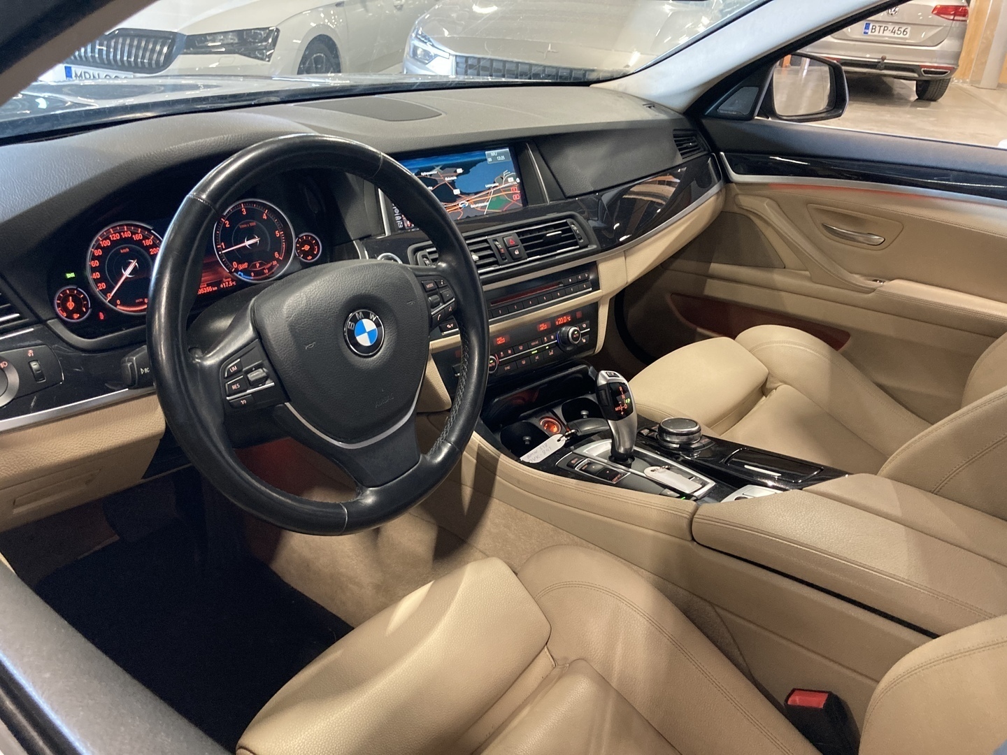BMW 518 2016, kuva 5/7