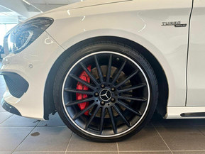 Mercedes-Benz CLA 45 AMG