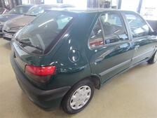 Peugeot 306
