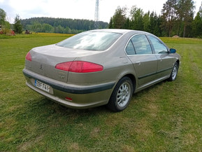 Peugeot 607