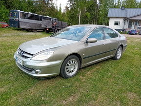 Peugeot 607