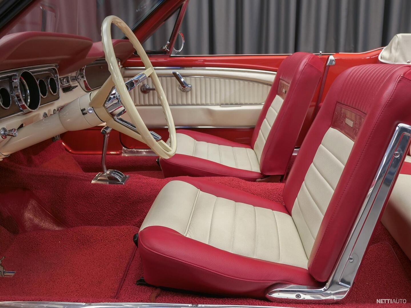 11 / 32