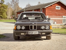 BMW 745