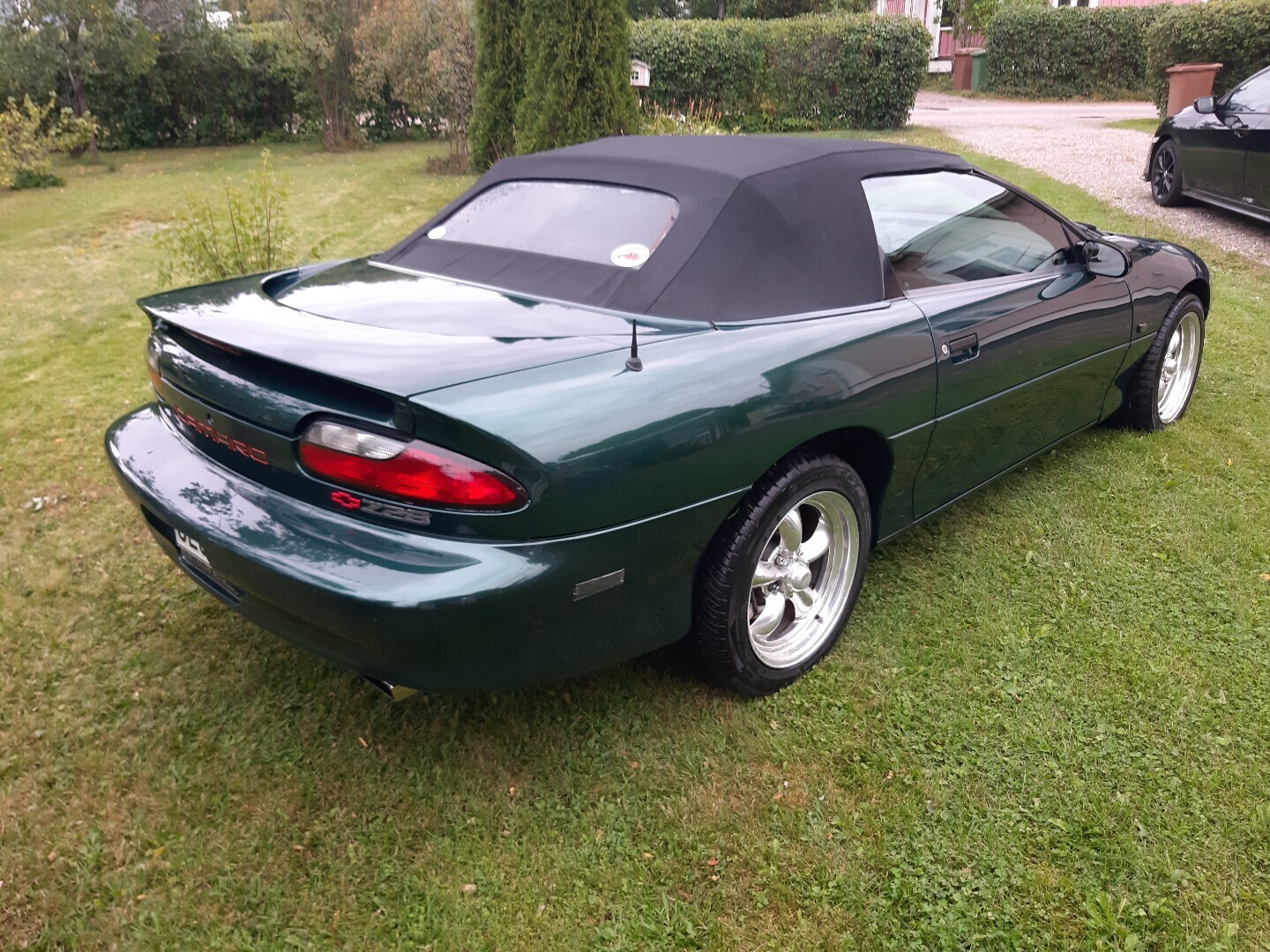 Chevrolet Camaro Z28 1994, kuva 2/6