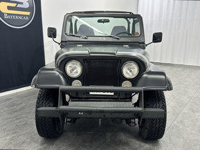 Jeep CJ7