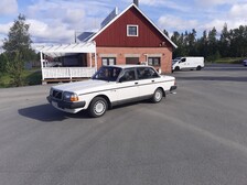 Volvo 240