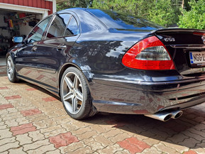 Mercedes-Benz E 63 AMG