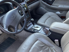 Hyundai XG30