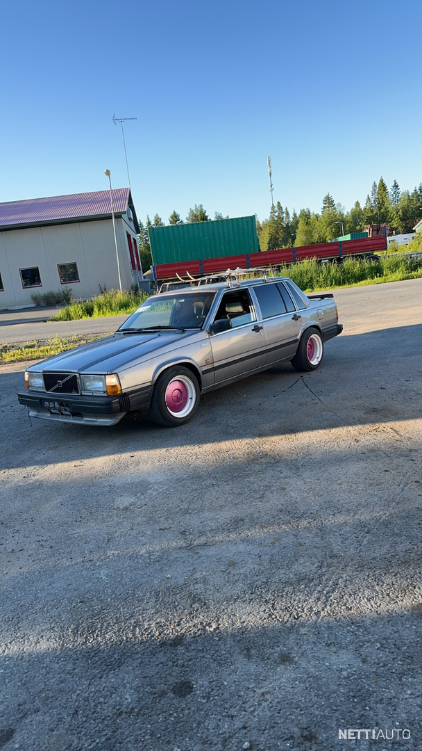 7 / 8