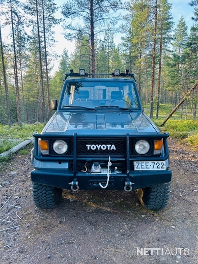 Toyota Land Cruiser Rj70 Maastoauto SUV 1989 - Vaihtoauto - Nettiauto