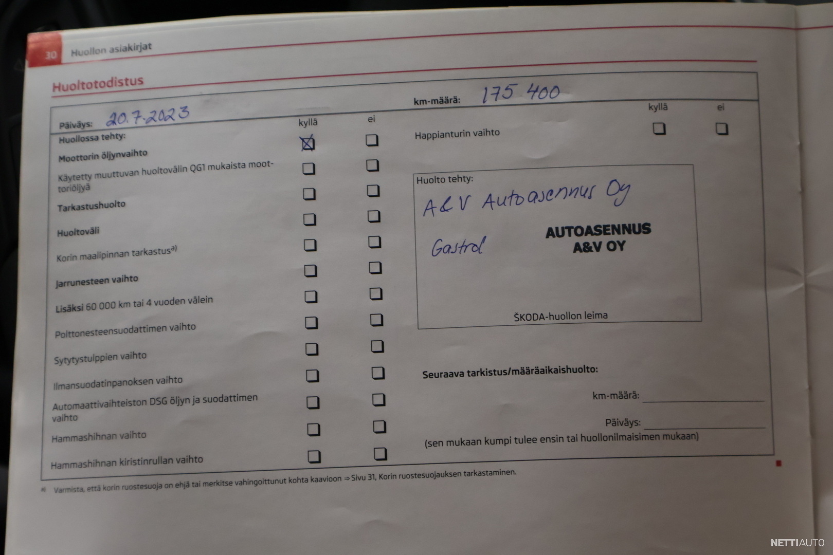 29 / 31