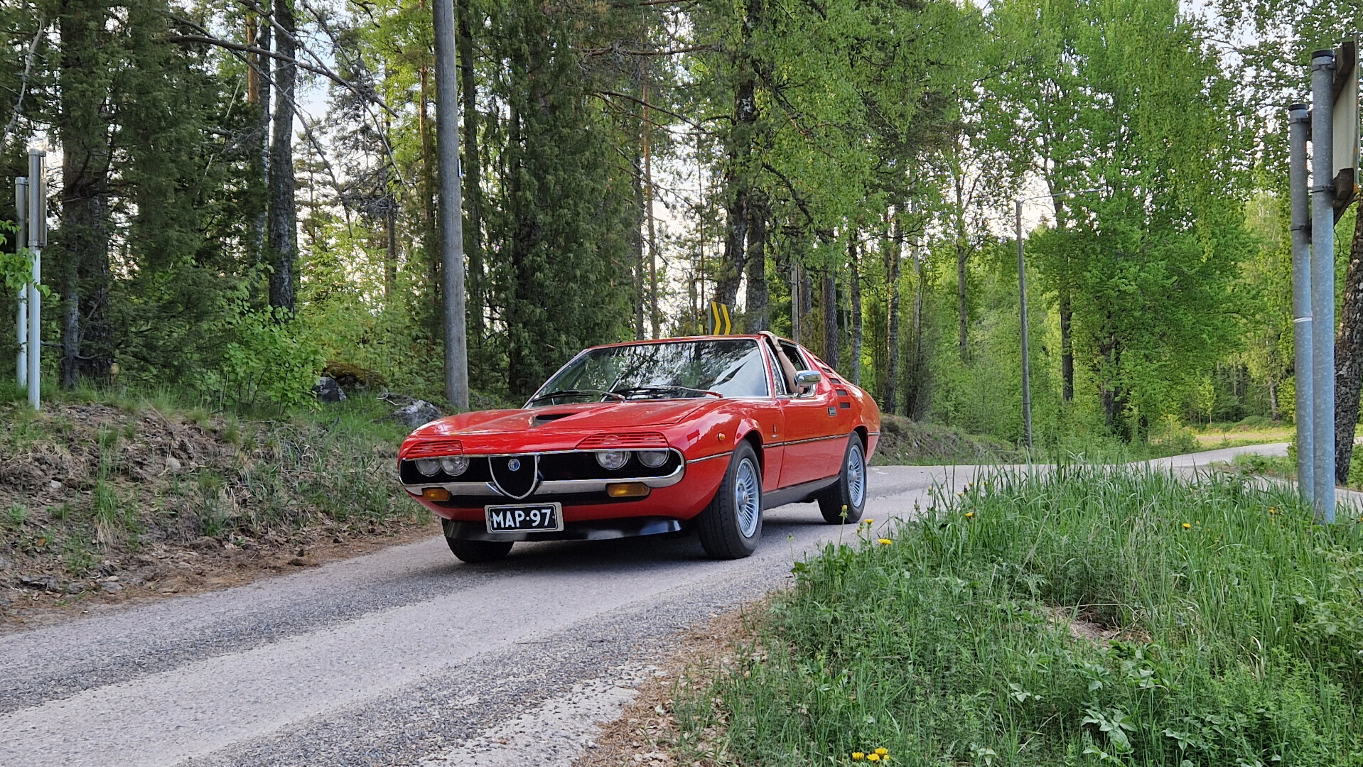 Alfa Romeo Montreal