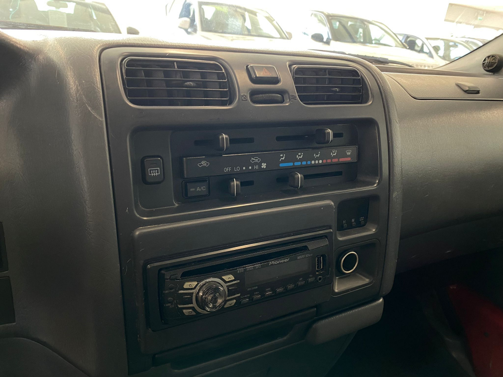 Toyota Hiace 2,5TD 4WD Pitkä 2006, kuva 7/11