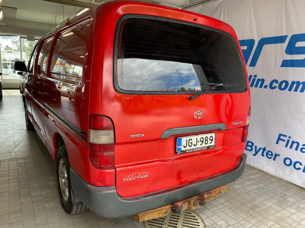 Toyota Hiace 2,5TD 4WD Pitkä 2006, kuva 2/11