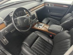 Volkswagen Phaeton