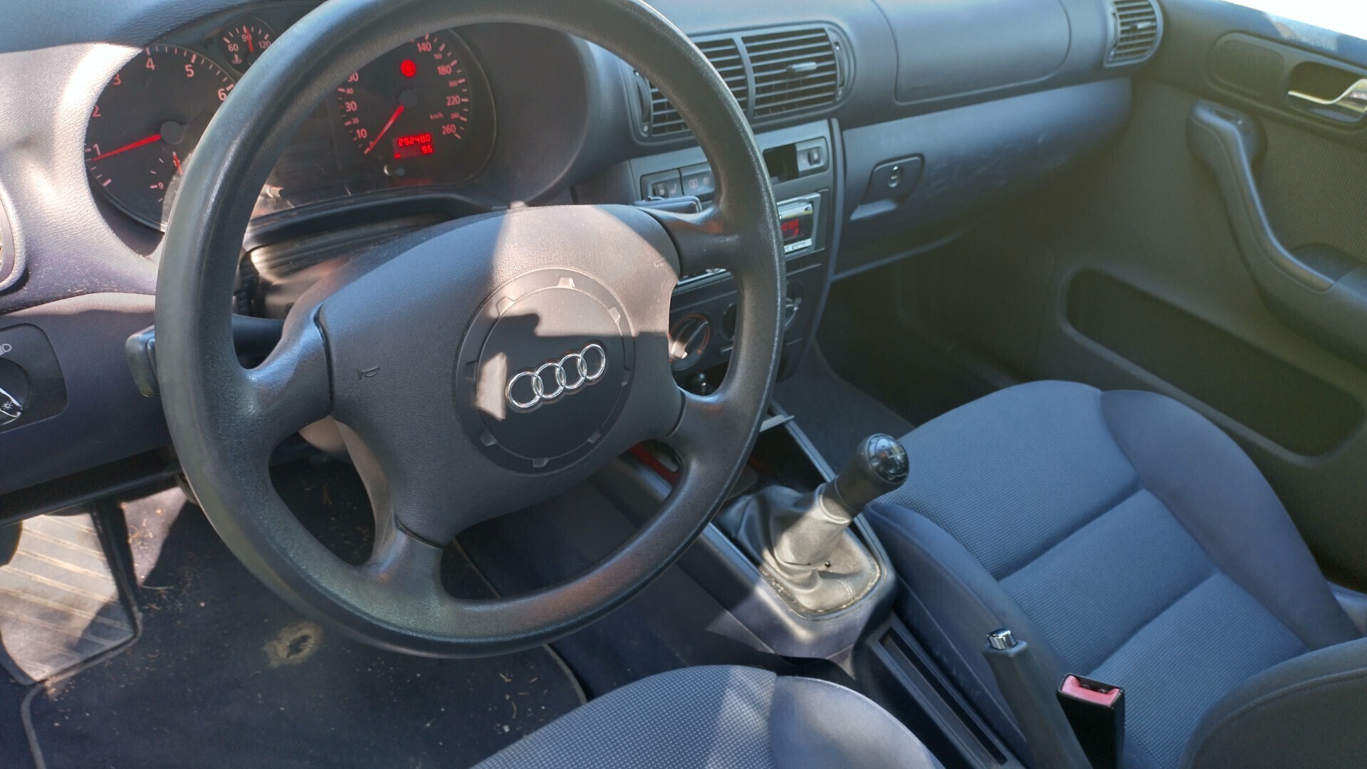 Audi A3 1999, kuva 7/9