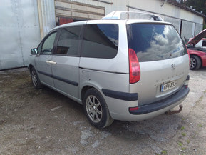 Peugeot 807