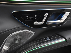 Mercedes-Benz EQS SUV