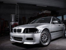 BMW 335