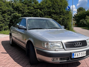 Audi 100
