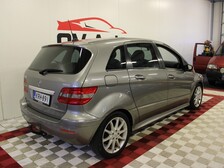 Mercedes-Benz B