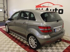 Mercedes-Benz B