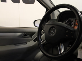 Mercedes-Benz B