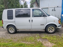 Chevrolet Astro