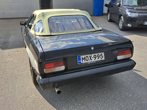 Triumph TR7