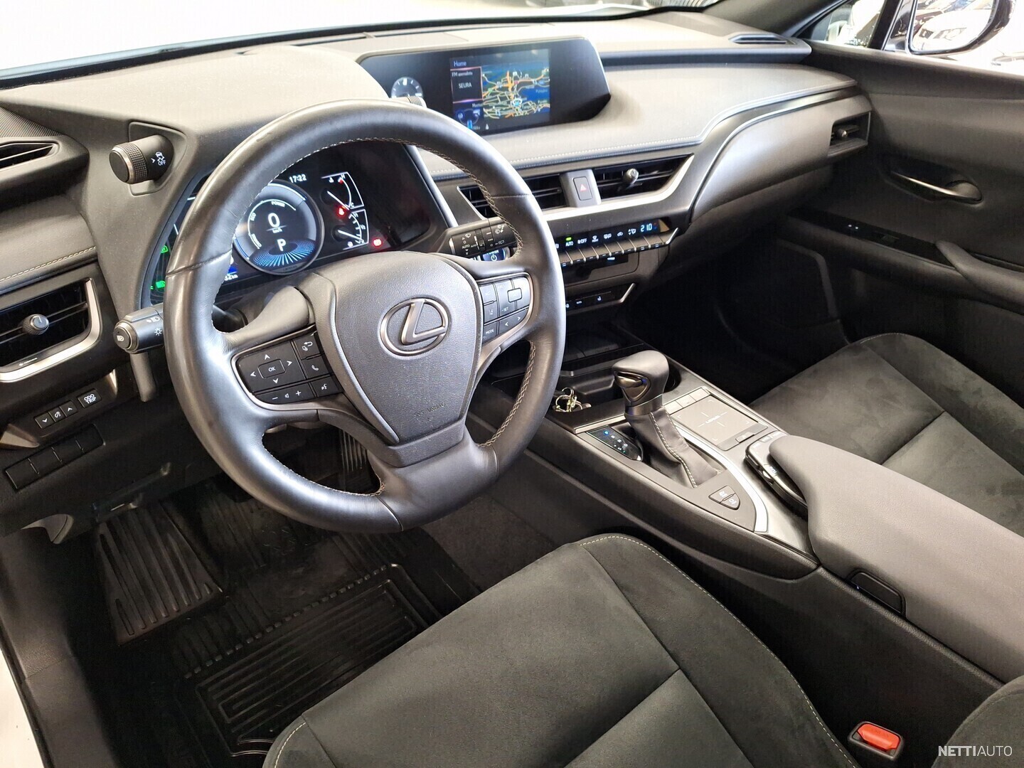 Lexus UX 2021, kuva 7/22