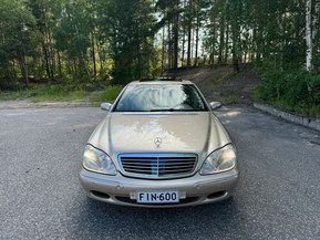 Mercedes-Benz S