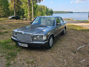 Mercedes-Benz 420