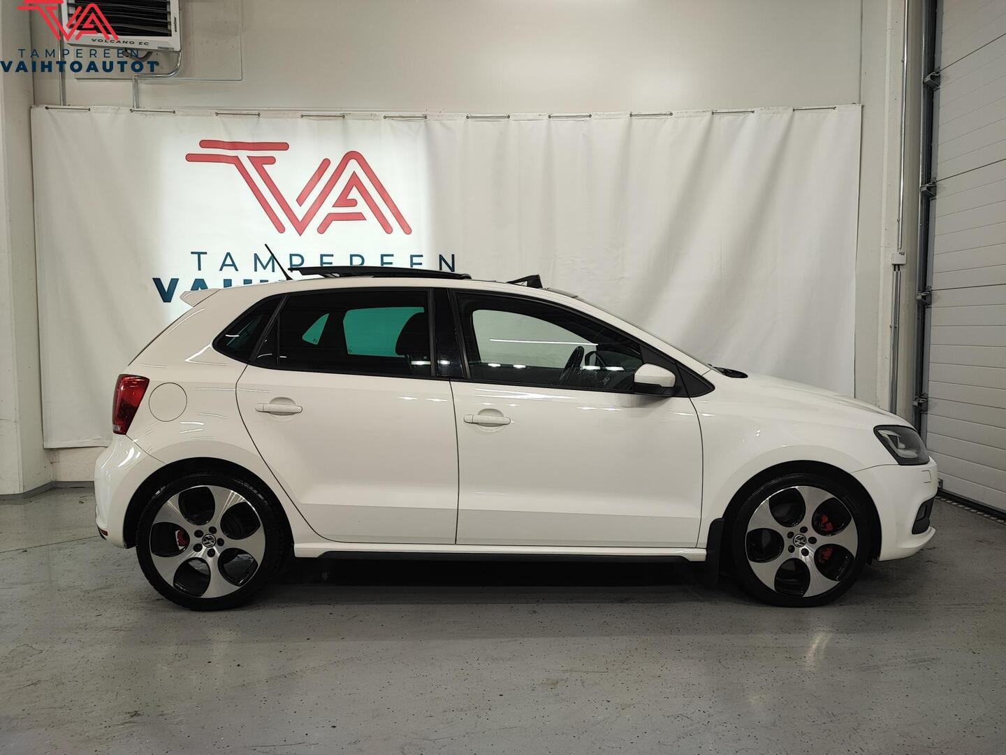 Volkswagen Polo 2012, bild 7/14