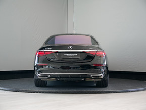 Mercedes-Benz S