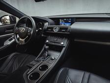 Lexus RC