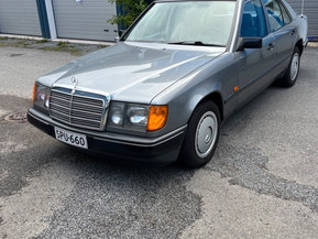 Mercedes-Benz E